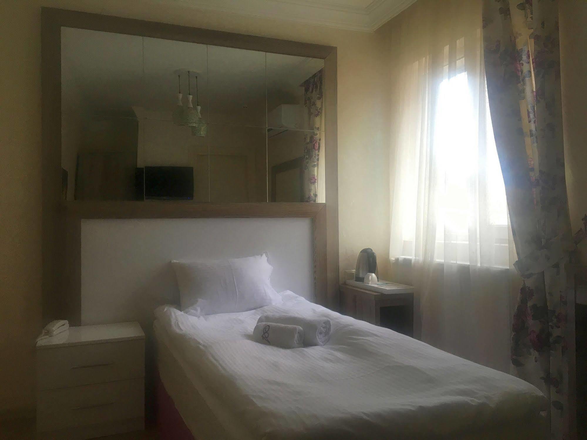 Adjara Boutique Hotel Μπατούμι Εξωτερικό φωτογραφία